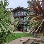 Villa Dolaretxe *